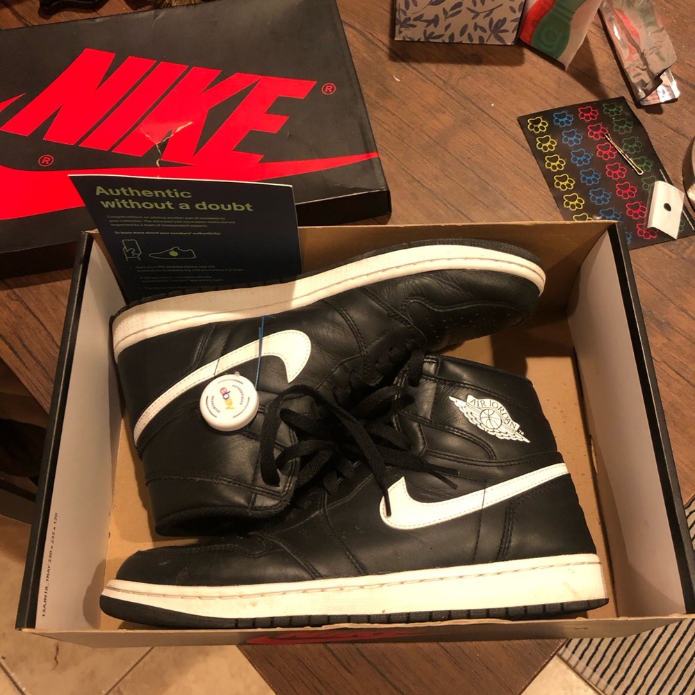 Jordan 1 Yin Yang